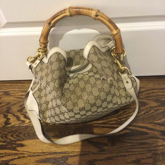 Gucci purse - Picture 1 of 2